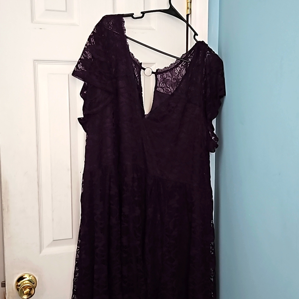 Torrid lace semi formal midi dress